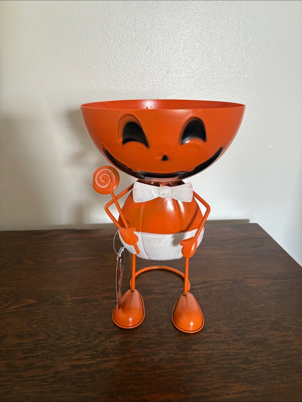 NWT- Orange Metal Jack-o-lantern Pumpkin Man Halloween Candy Bowl